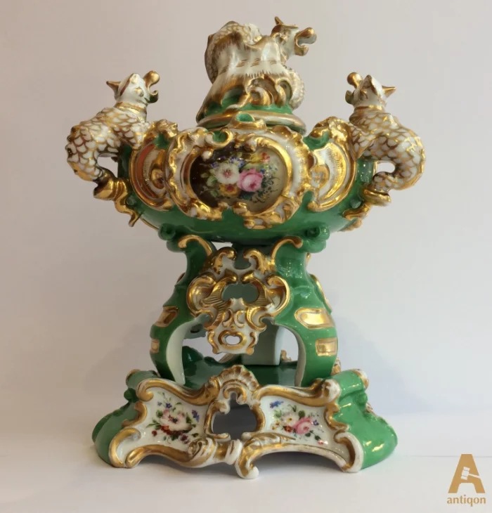 Porcelain fragrance