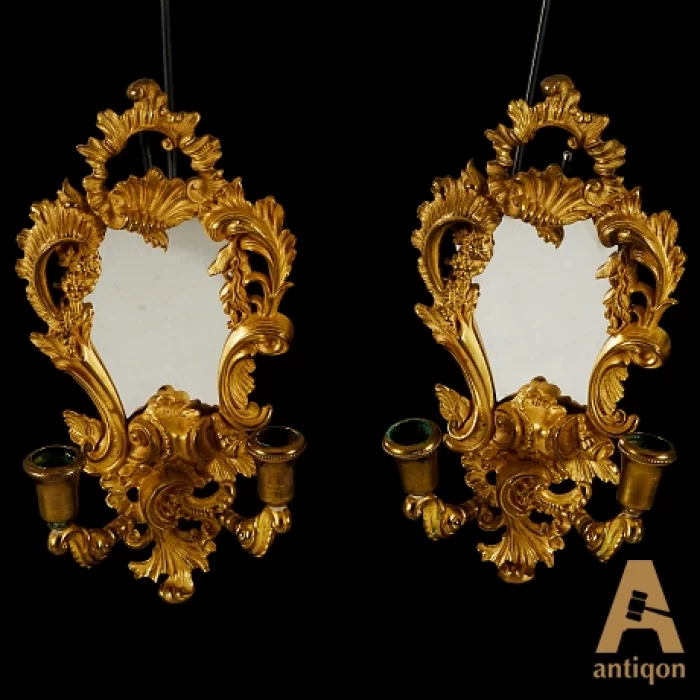 Pair of wall sconces