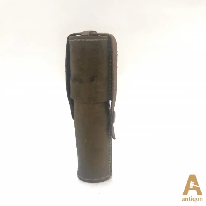 Pocket bottle for cognac