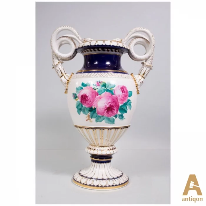 Porcelain Vase 