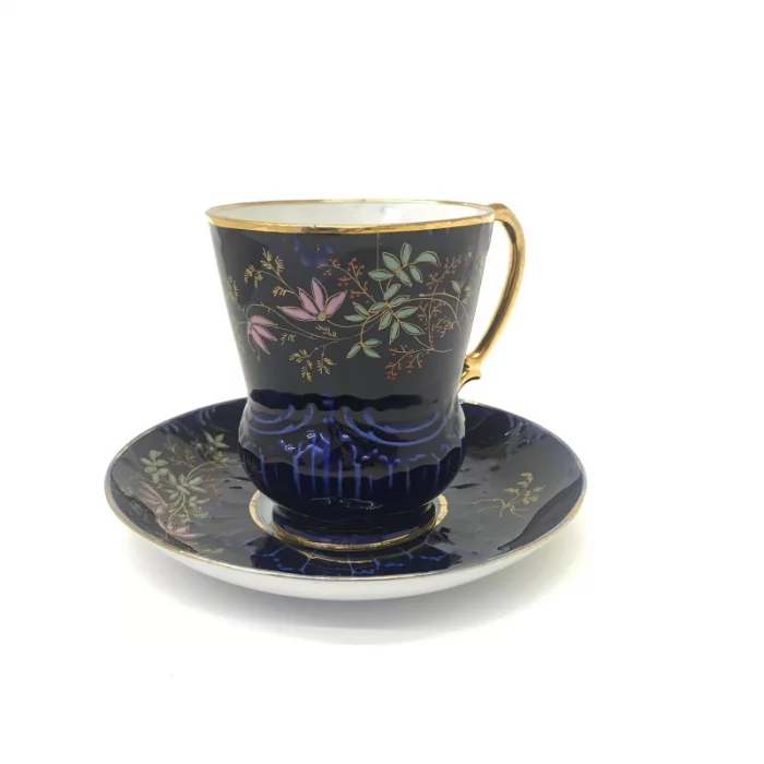 Tea couple 