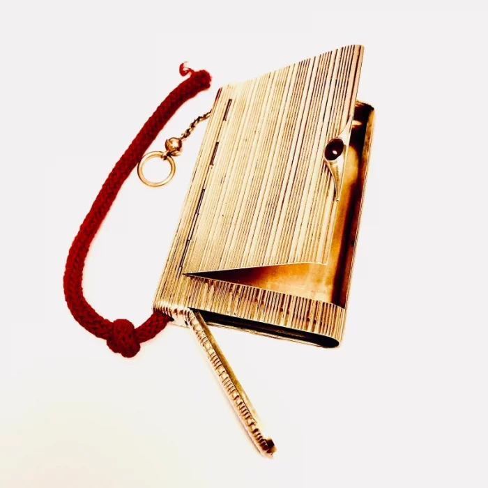 Gold cigarette case. Royal Russia.