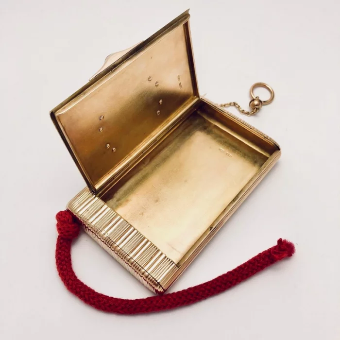 Gold cigarette case. Royal Russia.