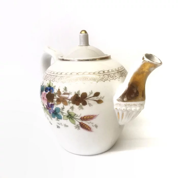 Porcelain teapot, M.S. Kuznetsova 