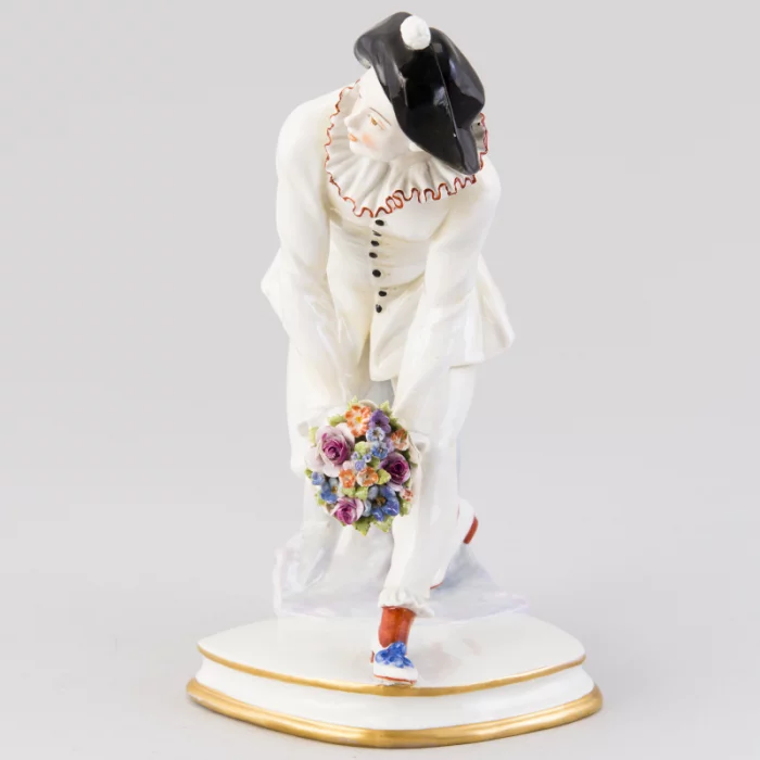 Porcelain figurine Pierrot