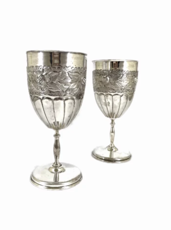 Deux coupes en argent