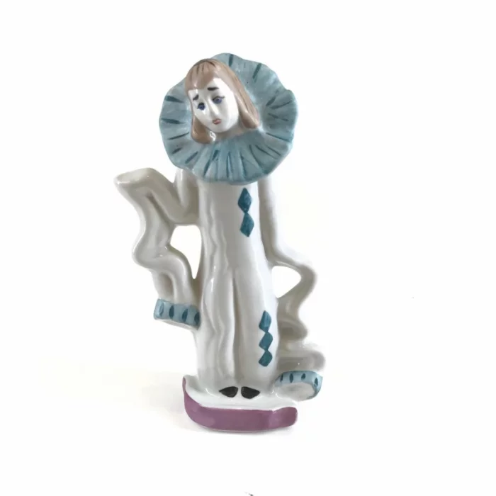 Porcelain figurine 