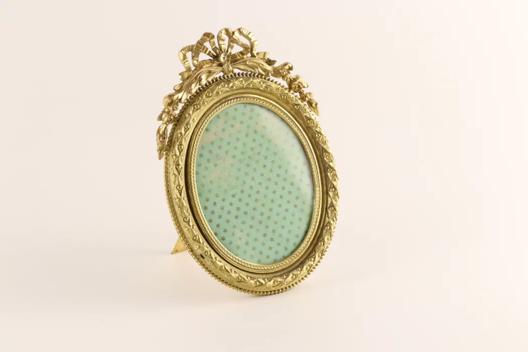 Cadre photo en bronze dore 