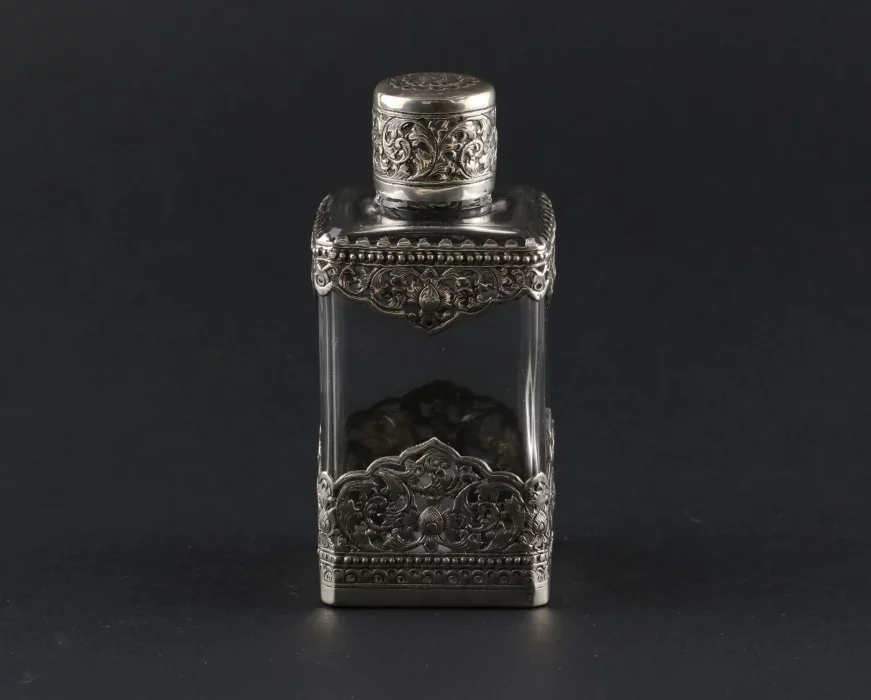 Flacon en verre pour parfum 