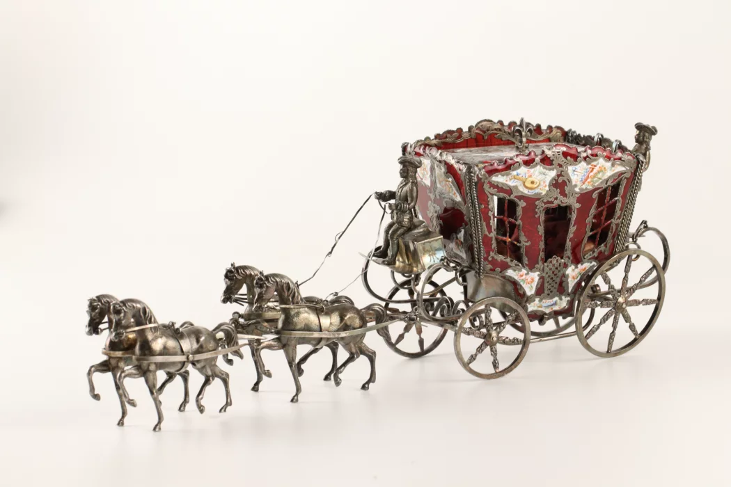 Silver jewelry casket  