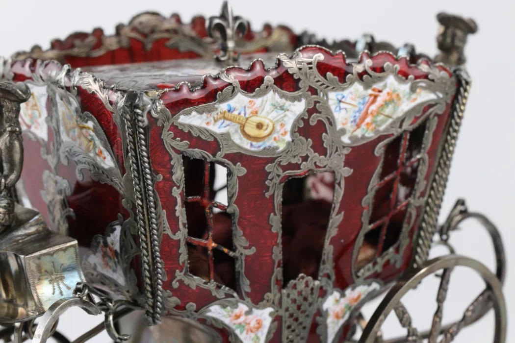Silver jewelry casket  