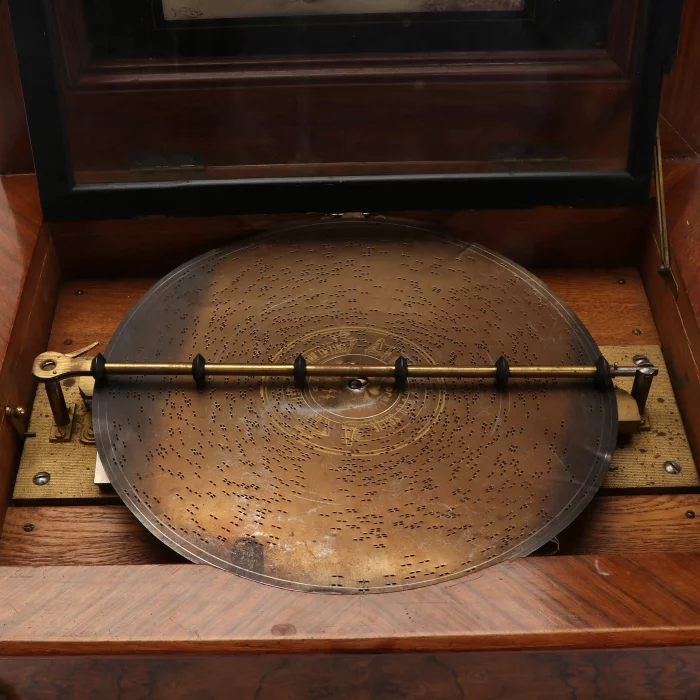 Music box 