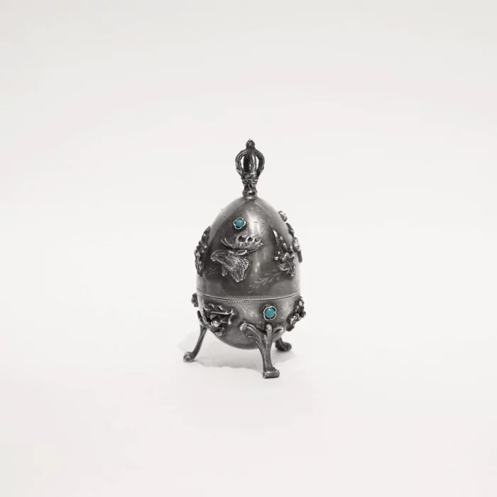Silver egg 