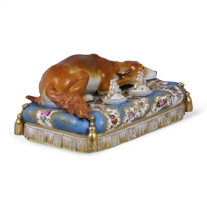 ENCRIER EN PORCELAINE « LISETTE » FRANCE, MANUFACTURE DE JACOB PETIT, VERS 1840
