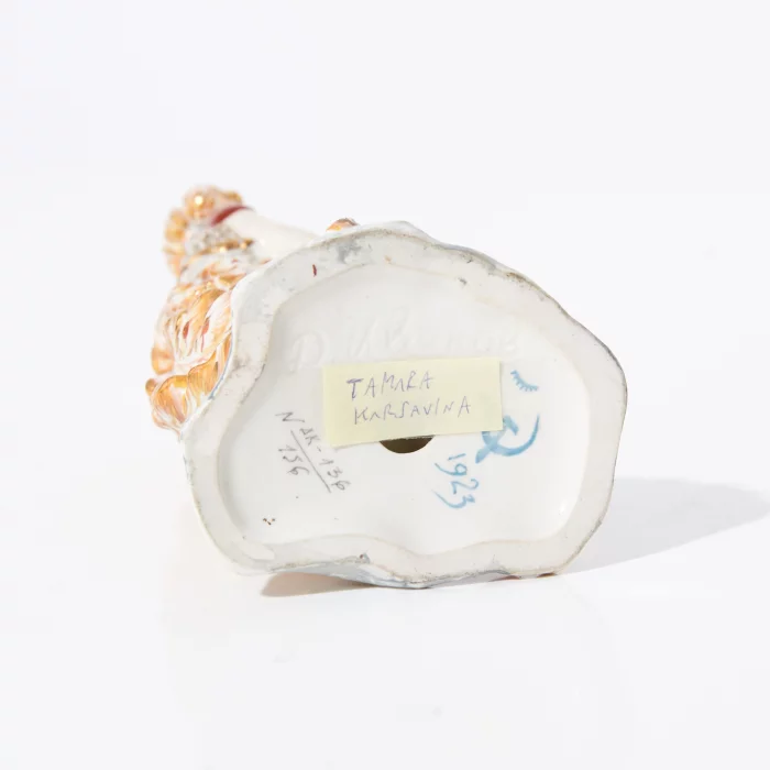 Porcelain figurine 