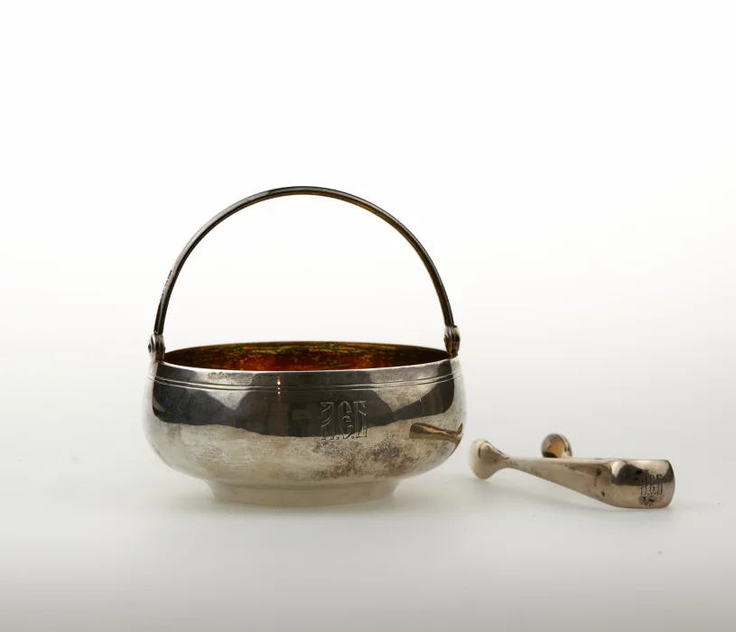 Sazikov silver tea set, Moscow