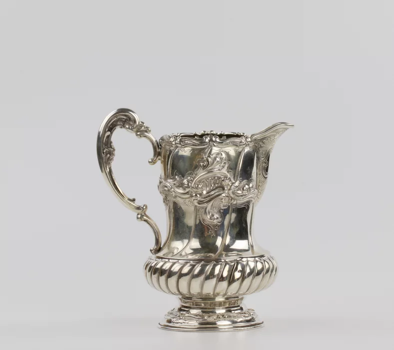 Une cruche deau portugaise en argent