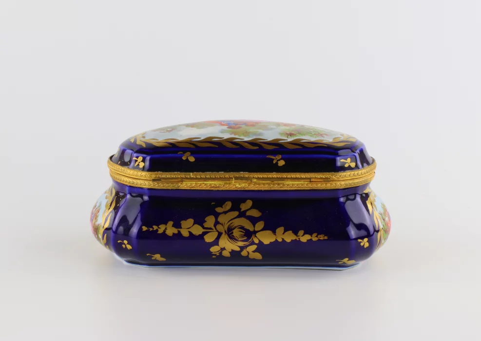Porcelain Bonbonniere