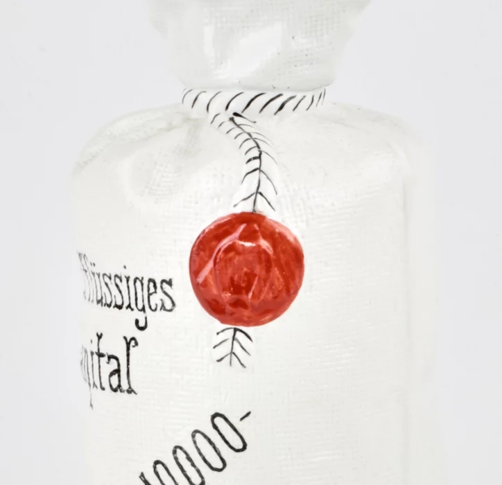 Porcelain bottle 