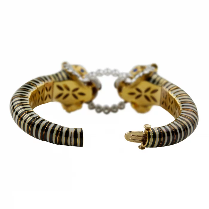 Womens bracelet Tigers in the style of designer David Webb. 