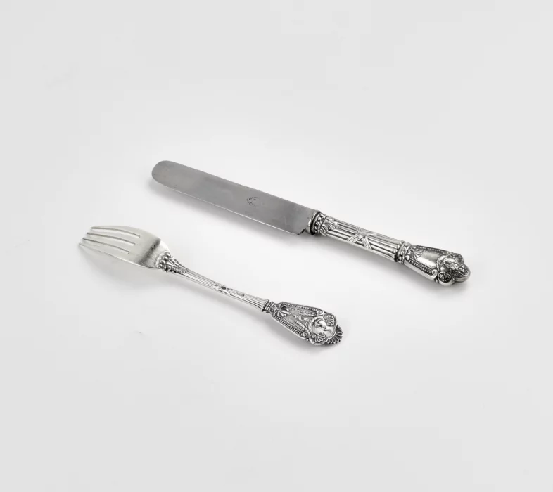 Silver table set 