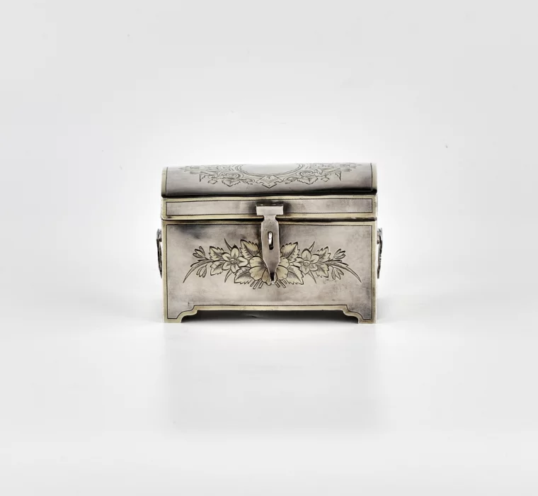 Boîte à bijoux 