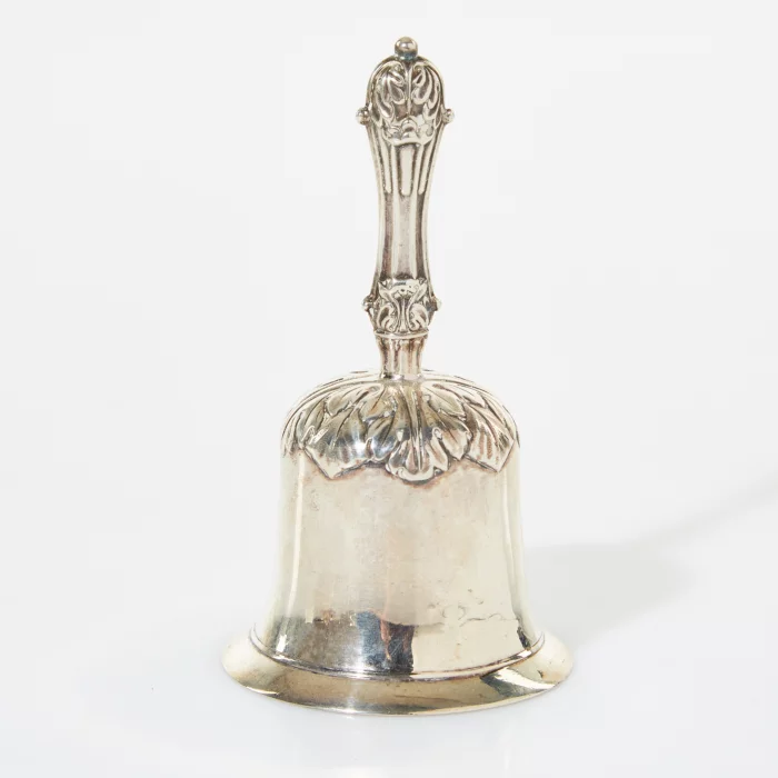 Cloche  en argent Suedois.