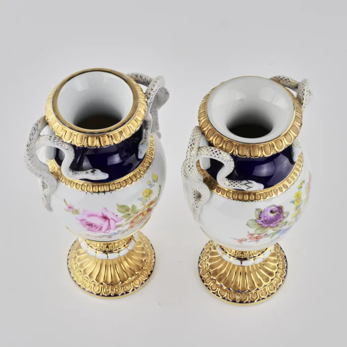 Paire de vases Meissen 1920 siècle. 