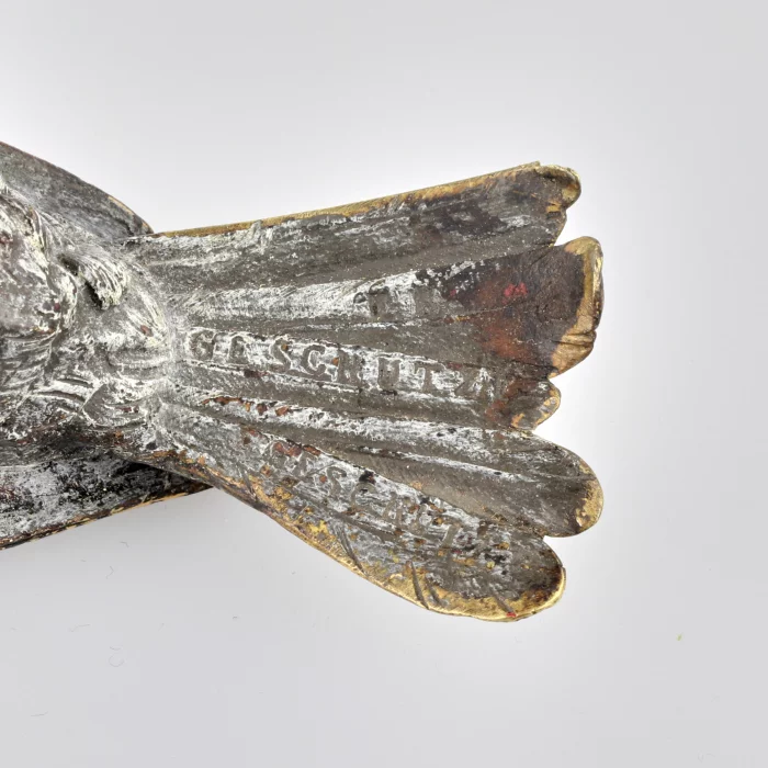 Bronze figurine 