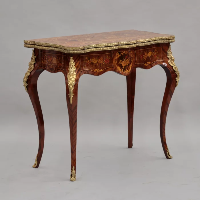 Card table in Napoleon III style
