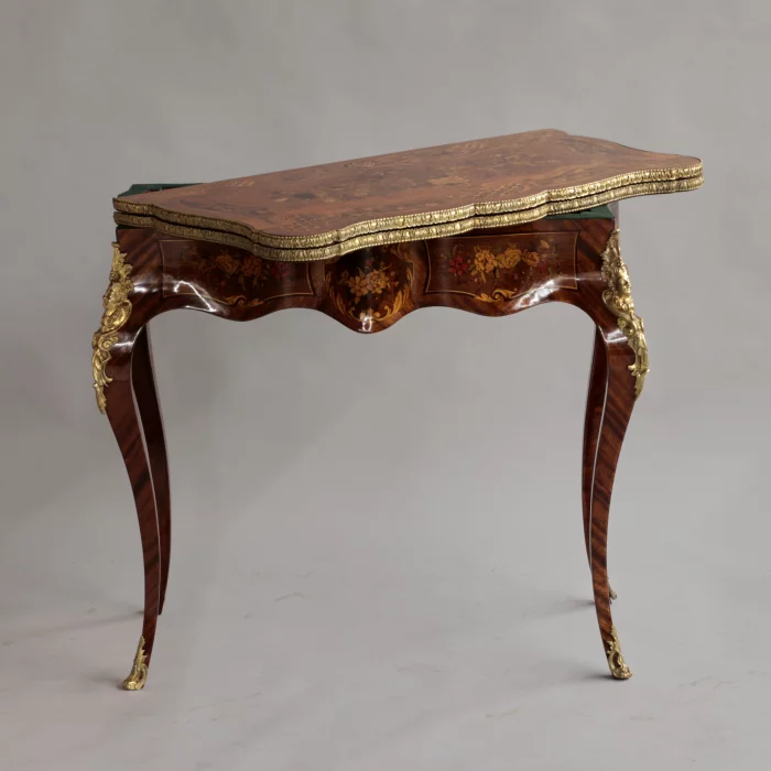 Card table in Napoleon III style