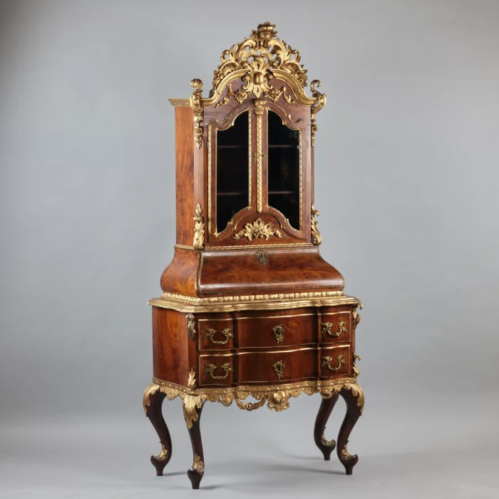 Secretary in the rococo style Petit prince 19th century. 