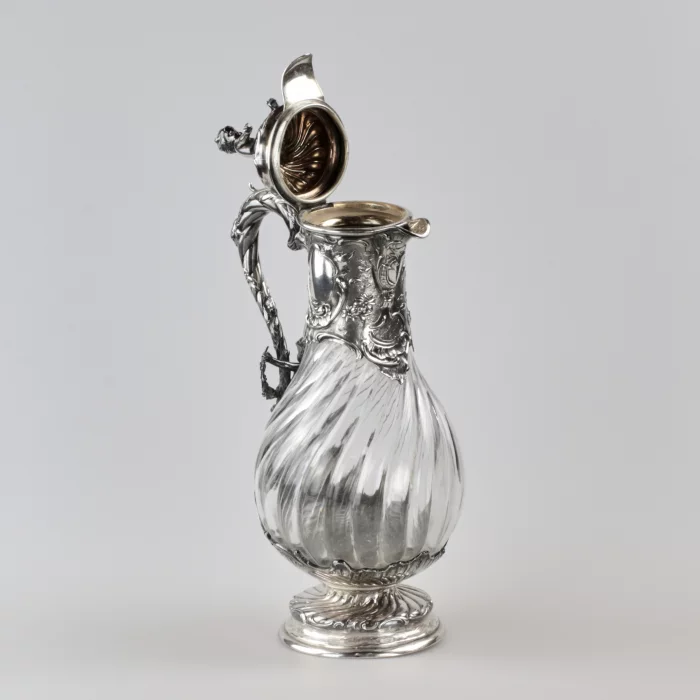 Cruche à vin en argent exquise au pouvoir de Louis XV.