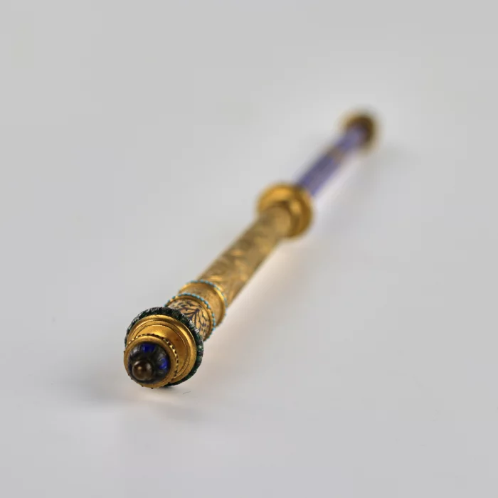 Conductors stick. 