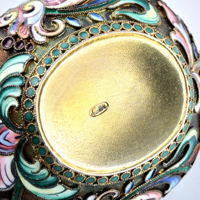 Paire de salières en argent emaille cloisonne 