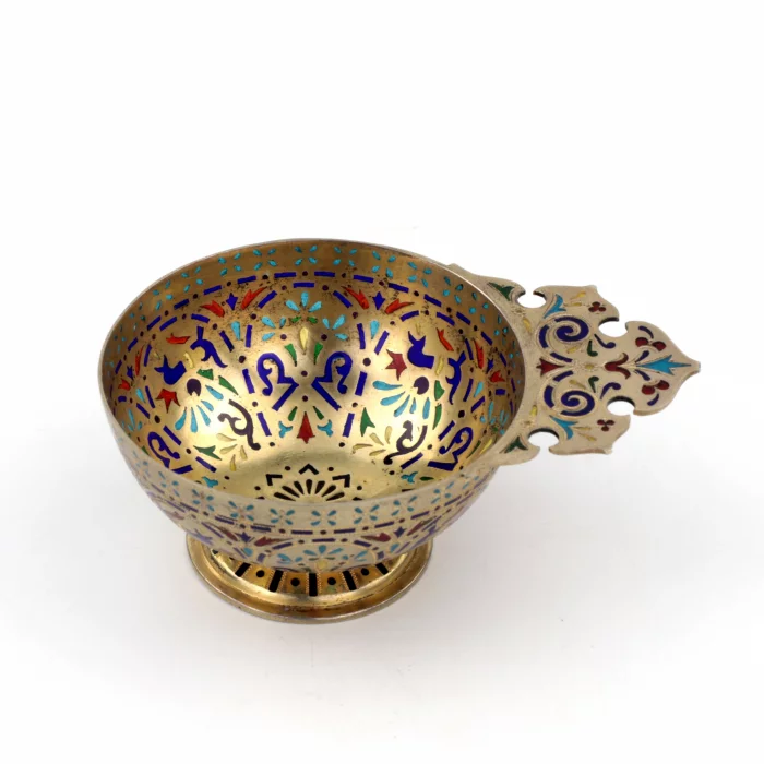 Louche en émail vitrail russe en argent. XIXe-XXe siècles. 