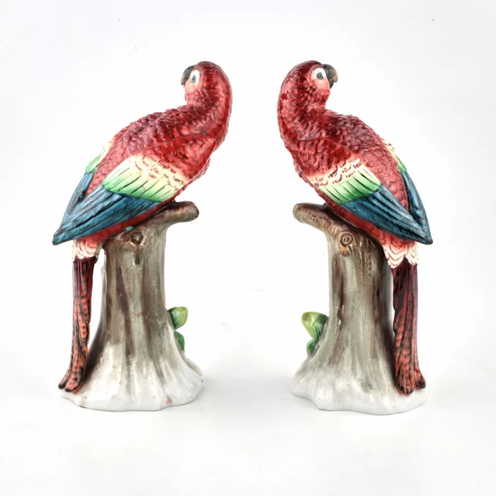 Couple de porcelaine Perroquets. Sitzendorf. 