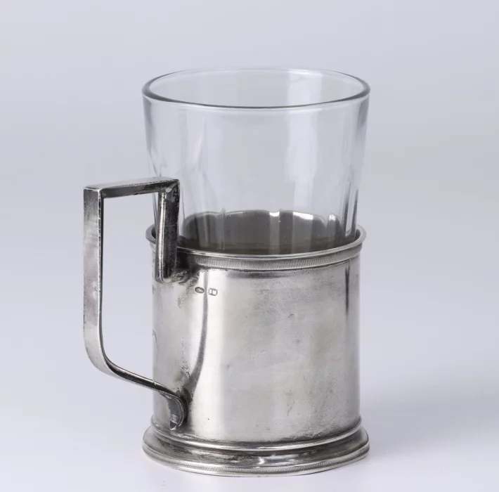 Porte-verre en argent Russe.
