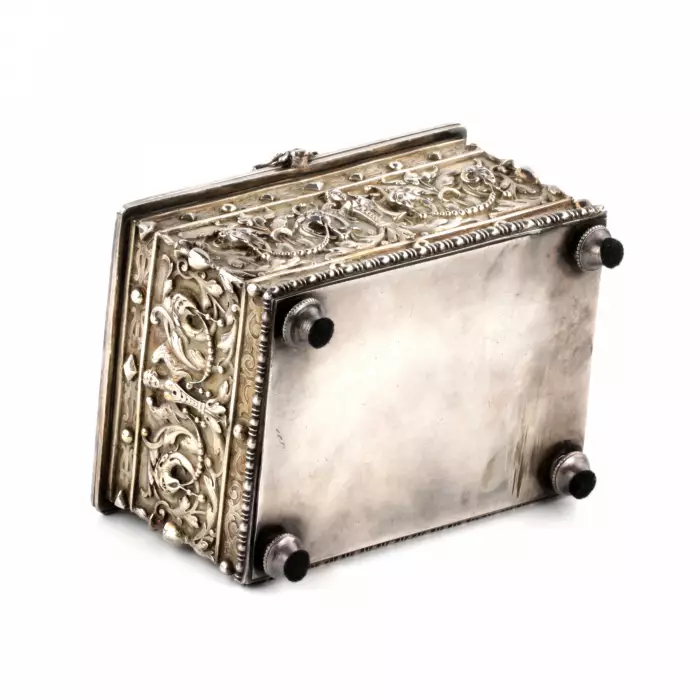 Boîte à bijoux de la marque E&S INV. 1920 siècle.
