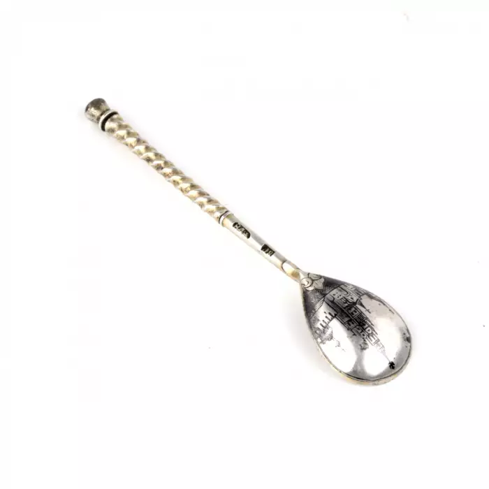 Cuillère en argent 