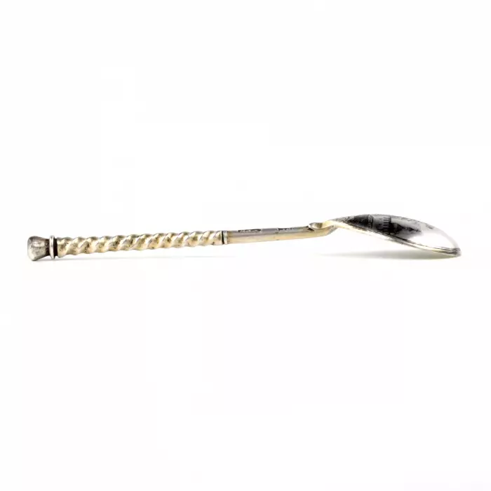 Cuillère en argent 