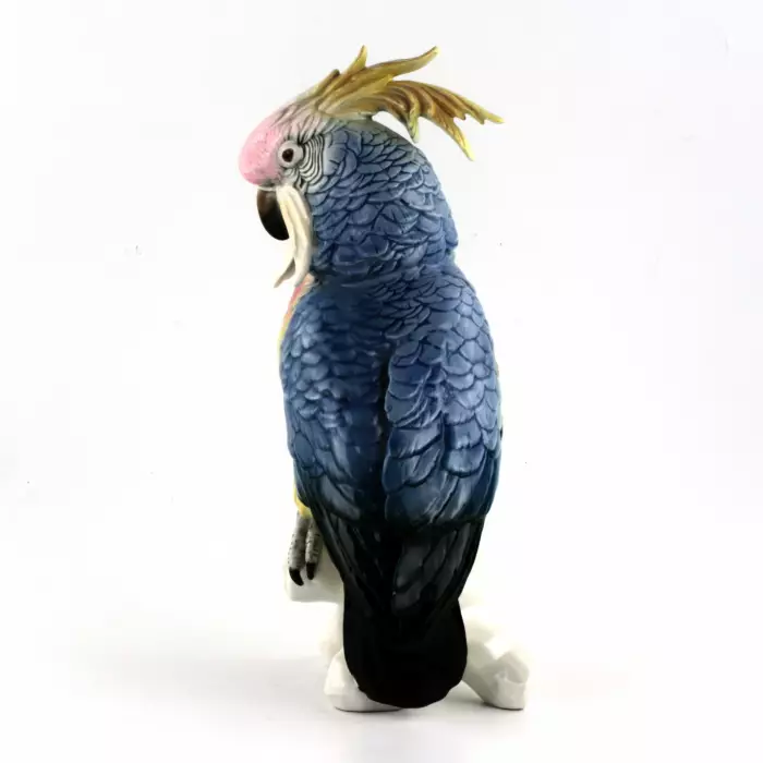 Figurine en porcelaine Perroquet Bleu. Karl Ens.