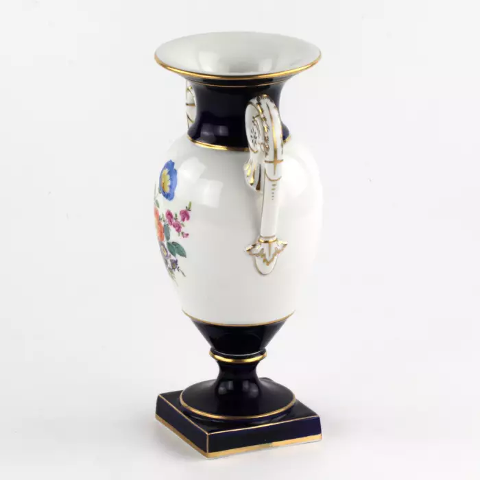 Meissen vase. 19-20 centuries 