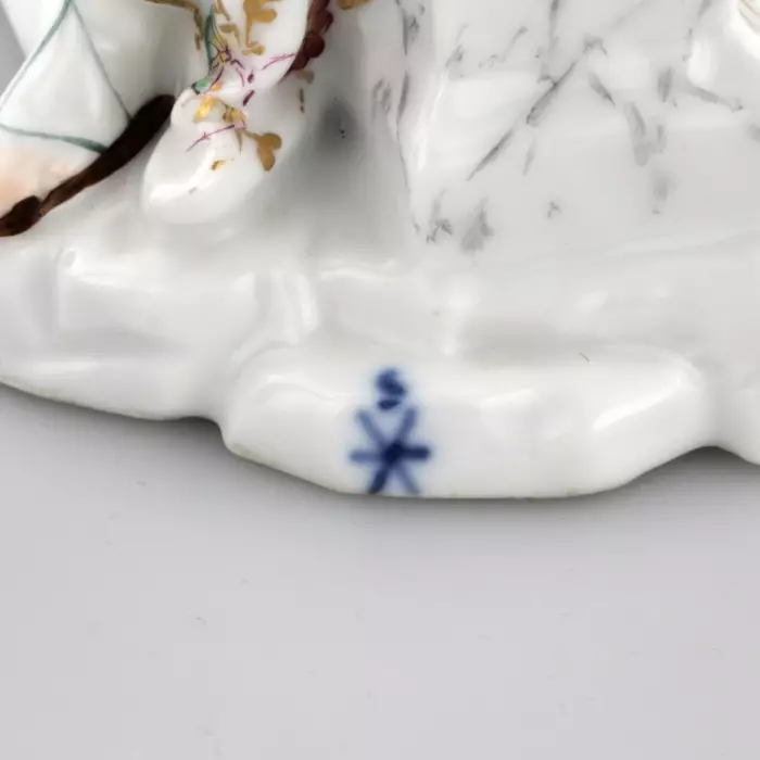 Porcelain figurine Allegory of Painting. Porcelain 19th century. 