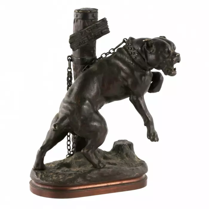 Charles Valton. Mastiff en bronze sur une chaîne. 