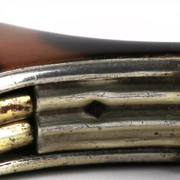 Lorgnette pliable en ecaille de tortue. 