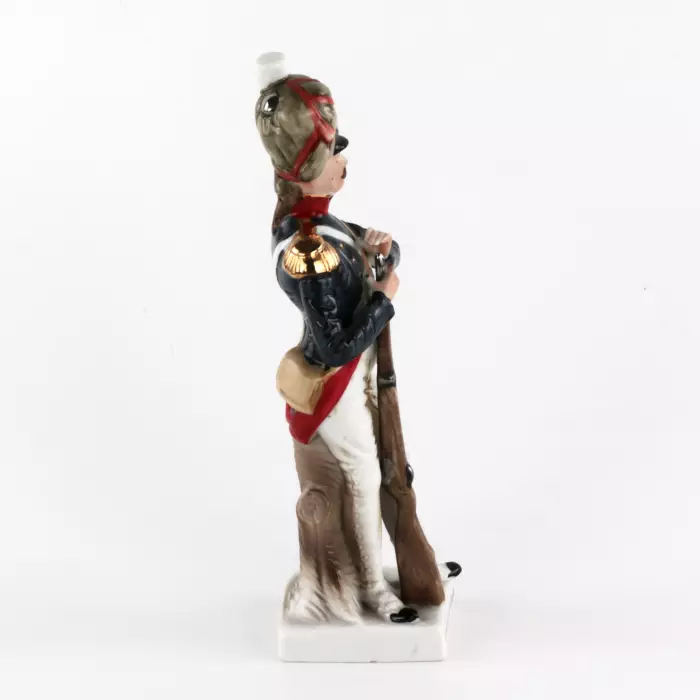 Figurine en porcelaine Soldier Grenadier De La Garde. Allemagne