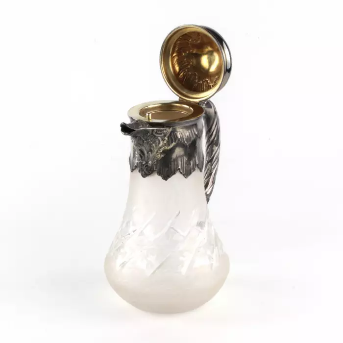 CARAFE À EAU EN ARGENT ET VERRE GRAVÉ. FRANCE. FIN DU XIXe SIÈCLE