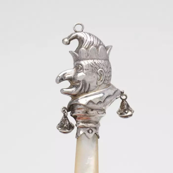 Hochet anglais en argent 