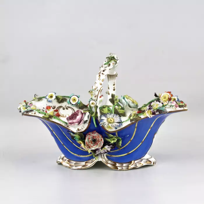 Porcelain basket with floral decor in Rococo style Europe, second half of the 19th century